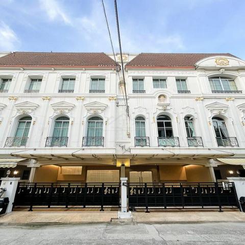 ให้เช่าโฮมออฟฟิศ 3.5 ชั้น 425 ตรม. 5 ห้องนอน บ้านกลางกรุง แกรนด์เวียนนา พระราม3  ใกล้สาทร,สีลม, Central rama3 จอดรถ 6 คัน