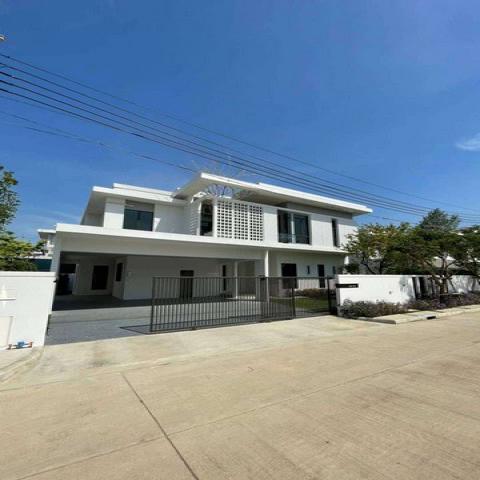 LV53176 ให้เช่า บ้านเดี่ยว มัณฑนา บางนา กม 15 MANTANA Bangna km 15 ติดถนนใหญ่บางนา