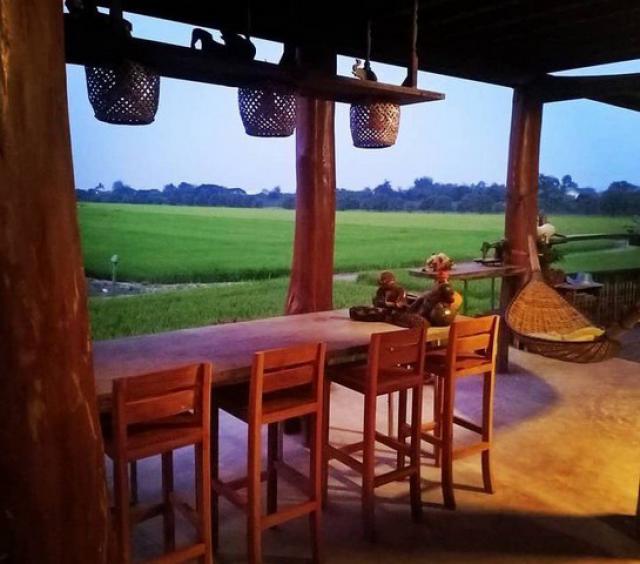 ที่วิวสวยมีไว้ไม่ผิดหวัง  ให้เช่าบ้านไม้ถ่ายหนังถ่ายละคร MV โฆษณา หนังสั้น คอนเท้นท์ บ้านสวยวิวทุ่งนา ไทรน้อย 0968821857
