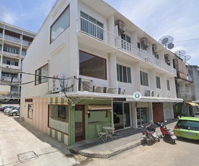 สาทร11 ให้เช่าอาคารพาณิชย์ 3 ชั้น 1 คูหา จันทร์ BTS สุรศักดิ์ 1.8 กม.36 ตร.วา. 432 ตร.ม.