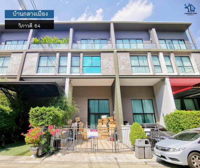 LM24-0015 ให้เช่า ทาวน์เฮ้าส์ ใกล้สนามบินดอนเมือง บ้านกลางเมือง วิภาวดี64 ขนาด 21.9 ตรว 3นอน 4น้ำ