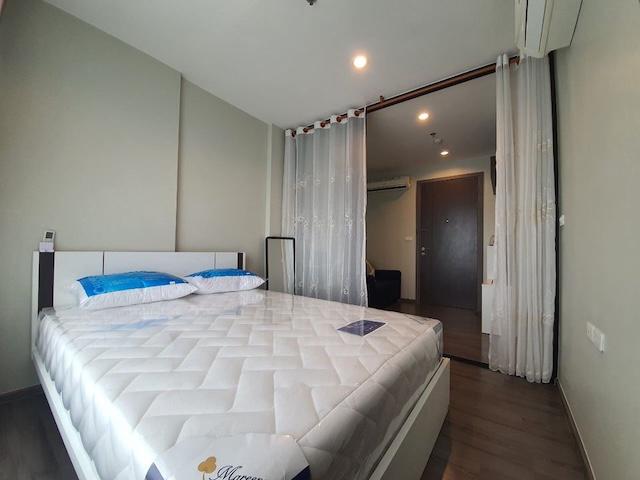 The Base Park West quiet private clean 29th floor BTS On Nut
