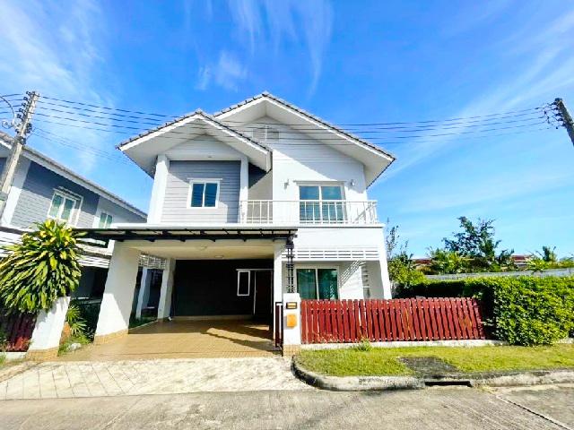 ไฮเทค บ่อทอง โรจนะ 304 เครือสหพัฒน์ ให้เช่าบ้านเดี่ยว 2 ชั้นสุดหรู  บ้านสวย หลังริม กบินทร์บุรี ปราจีนบุรี  72ตร.วา.292ตร.ม.3 นอน 3 น้ำ 