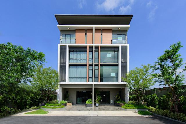 BH3608 ให้เช่าโฮมออฟฟิศ 4 ชั้น Premium Place Mix นวมินทร์ ติดถนนใหญ่นวมินทร์ ทำเลทอง เชื่อมต่อรัชดา–รามอินทรา ใกล้รถไฟฟ้าสายสีชมพู