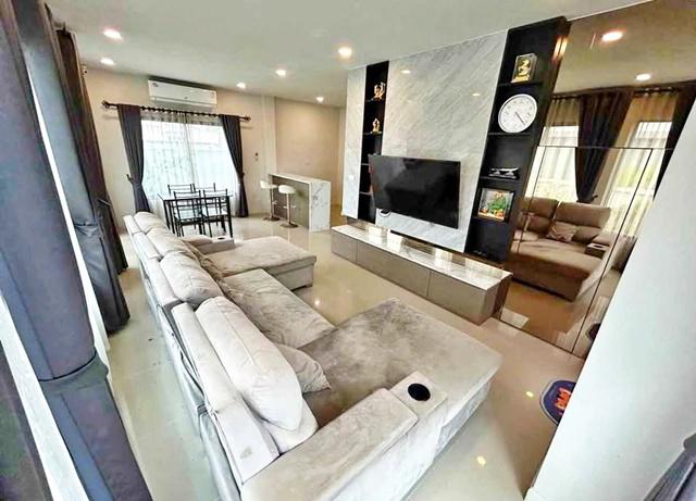 ม.กรุงเทพ รังสิต 3.2กม.4นอน รังสิต-คลอง2 บงกช31-35  MRT ม.กรุงเทพ 5.2 กม.บ้านเดี่ยวหรู 2 ชั้น จัดเต็มเฟอร์ 50ตร.วา.200ตร.ม.ปทุมธานี 3น้ำ 