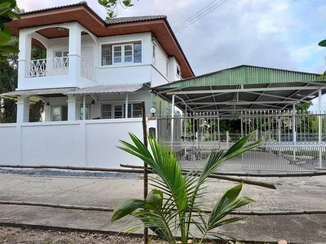 เลือกสรรทรัพย์ดีเติมเต็มชีวิต  บ้าน2 ชั้น 90 ตร.วา บ ต.บ้านใหม่  อ.บางใหญ่ จ.นนทบุรี ขาย 5.3 ลบ.  เช่า 30,000 บาท/เดือน 