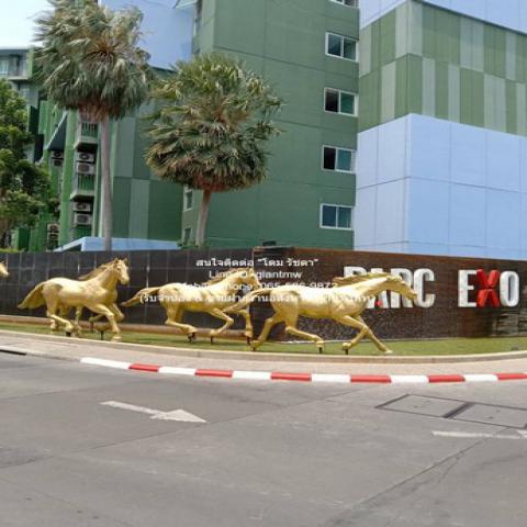รหัส:  DSL-874.1 RENT CONDO. Parc Exo Kaset - Navamintra ปาร์ค เอ็กซ์โอ เกษตร - นวมินทร์ area 33 ตรม 1นอน 10000 BAHT one price