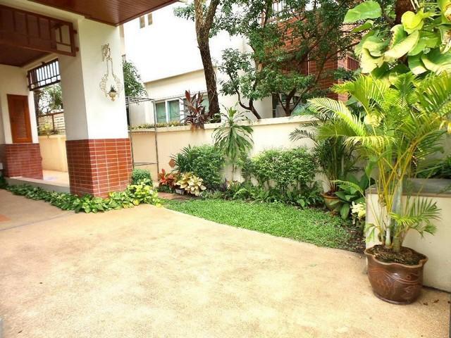 ให้เช่าบ้านเดี่ยว 2 ชั้น 300 ตรม. โครงการสิทธารมย์ รีเจ้นท์ สุขุมวิท 105 ใกล้ MRT ศรีลาซาล