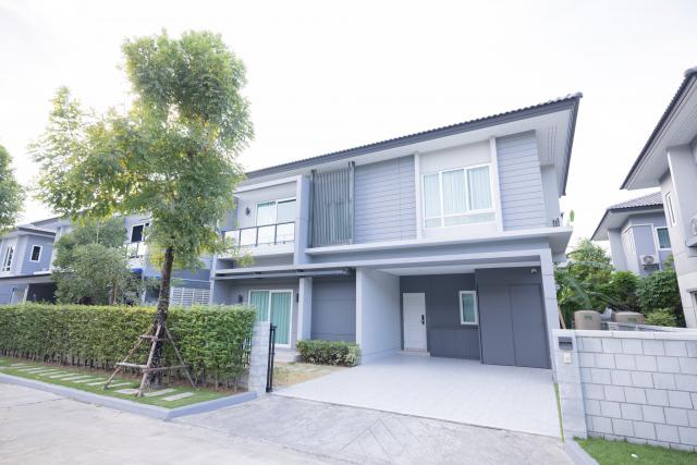 ขายบ้านเชนโทรสวยบางนาวงเเหวน 54.6วา3นอน2น้ำ ถนนบางนาตราด