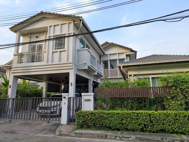 LV53183 ให้เช่า บ้านหลังใหญ่ หมู่บ้านมัณฑนา กรุงเทพกรีฑา 7 บรรยากาศเงียบสงบ มีความเป็นส่วนตัว เหมาะกับการพักผ่อน