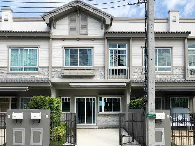 ขายและให้เช่า ทาวน์โฮม 2ชั้น 89 ตร.ม หมู่บ้านอินดี้3 บางนา กม.7  หลังเมกาบางนา 